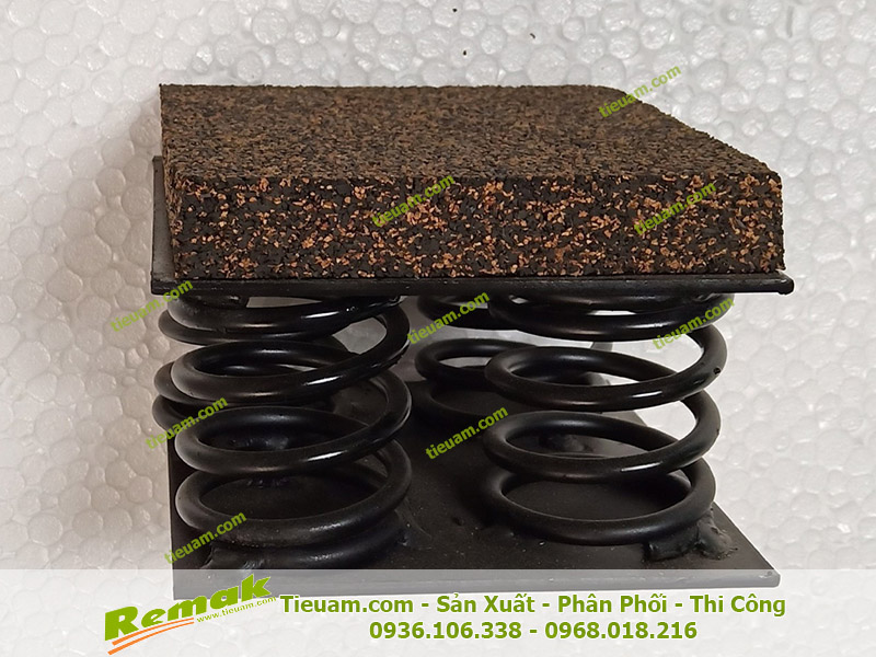 Lò xo giảm chấn cách âm sàn 4