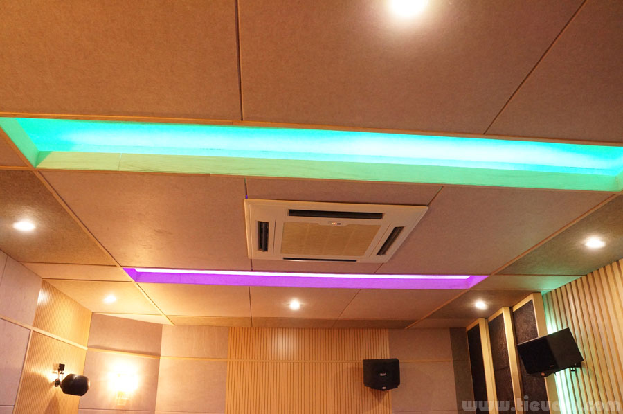 Phòng karaoke và giải trí đa năng - Ảnh 4 Phòng karaoke và giải trí đa năng - Ảnh 4